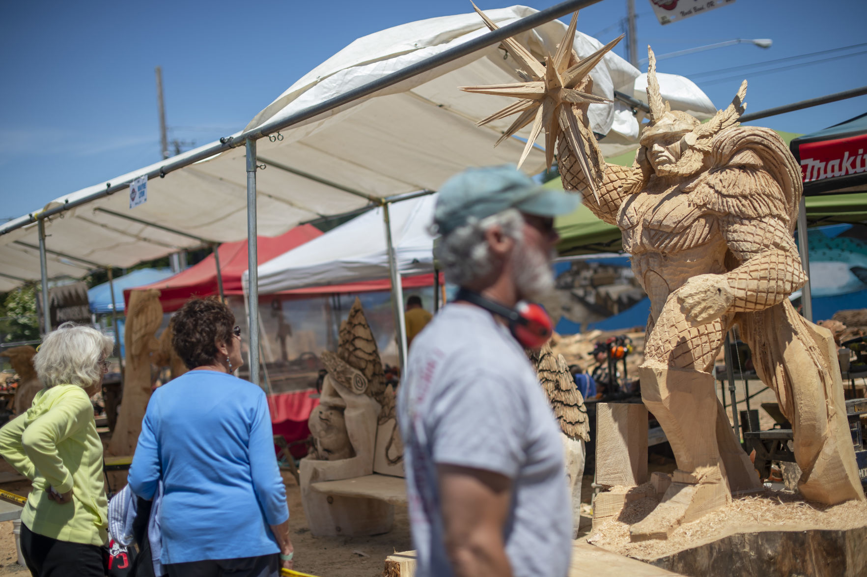 Oregon Divisional Chainsaw Carving Championship